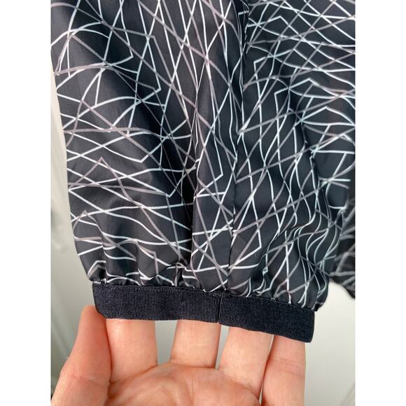 Nike Women's M Black White Gray Geometric Full Zip Hooded Windbreaker Jacket - Picture 3 of 10